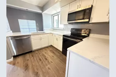 3040, 3042 Navarro Lane, Grand Prairie, TX 75052 - Photo 6
