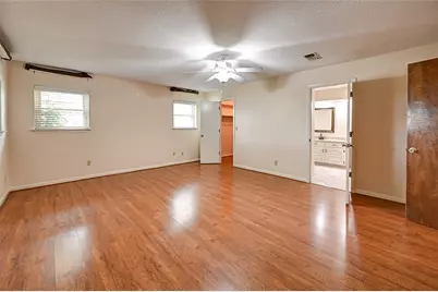 742 Kiowa Drive W, Gainesville, TX 76240 - Photo 16