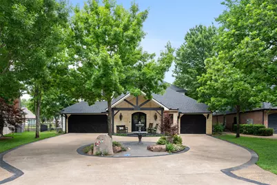 115 Saint Annes Drive, Mabank, TX 75156 - Photo 2