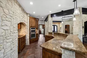 115 Saint Annes Dr, Mabank, TX 75156 - Photo 10