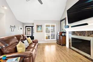 2723 Belmeade Dr, Carrollton, TX 75006 - Photo 6