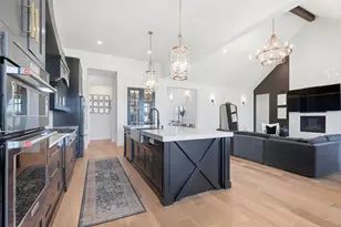 8301 County Rd 204, Grandview, TX 76050 - Photo 10