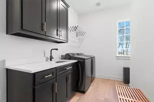 8301 County Rd 204, Grandview, TX 76050 - Photo 26