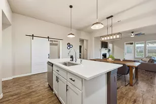 1557 Sidewinder Trl, Weatherford, TX 76087 - Photo 8