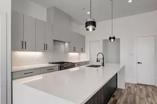 521 Melba St, Dallas, TX 75208 - Photo 8