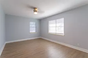 604 Oakwood Ave, Hurst, TX 76053 - Photo 14