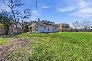 6301 Meadowglen Dr, Arlington, TX 76018 - Photo 22