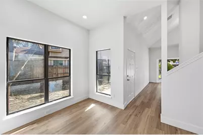 6301 Meadow Glen Drive, Arlington, TX 76018 - Photo 8