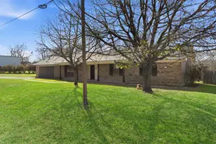 502 S 8th St, Valley Mills, TX 76689 - Photo 2