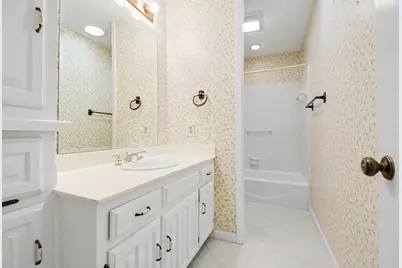 2019 Whippoorwill Lane, Carrollton, TX 75006 - Photo 18