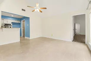 2019 Whippoorwill Ln, Carrollton, TX 75006 - Photo 10