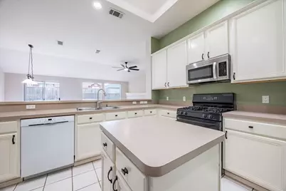 1597 Redwood Drive, Corinth, TX 76210 - Photo 14