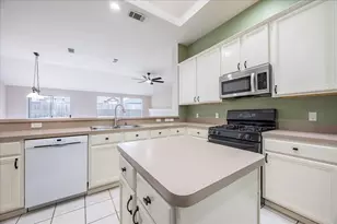 1597 Redwood Dr, Corinth, TX 76210 - Photo 14