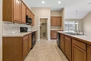 891 Austin Ln, Lavon, TX 75166 - Photo 4