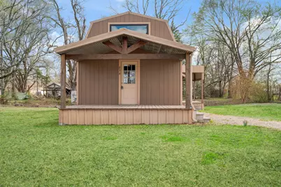 234 County Road 16420, Deport, TX 75435 - Photo 2