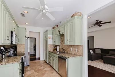 1503 S College Avenue, Decatur, TX 76234 - Photo 10