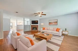 8406 Beachplum Way, Arlington, TX 76002 - Photo 4