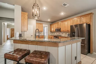 9225 General Worth Drive, Fort Worth, TX 76244 - Photo 8