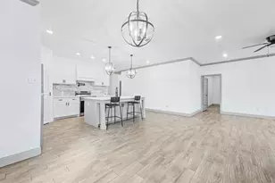 4801 Shackleford St, Fort Worth, TX 76119 - Photo 16