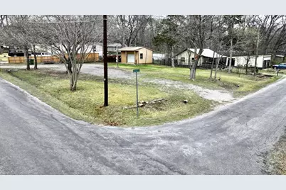 203 Preston Shores Drive, Pottsboro, TX 75076 - Photo 1