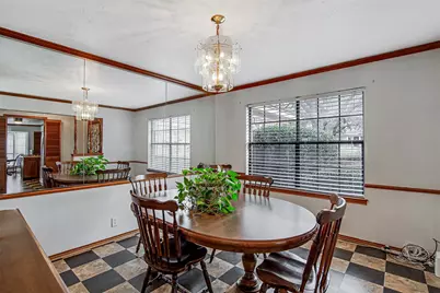 1003 Hyde Park Boulevard, Cleburne, TX 76033 - Photo 8