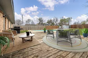 3213 Pecan Ln, Garland, TX 75041 - Photo 2