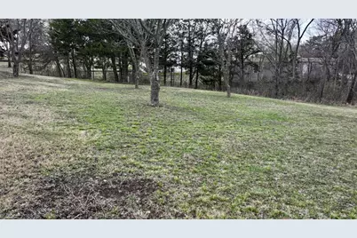 197 Quail Creek Circle, Pottsboro, TX 75076 - Photo 10