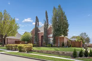 4424 Briar Hollow Dr, Plano, TX 75093 - Photo 2