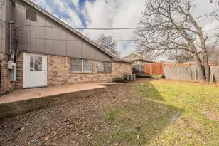 8317 Elm Ct, North Richland Hills, TX 76182 - Photo 8