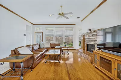 1902 Country Meadow Lane, Richardson, TX 75081 - Photo 4