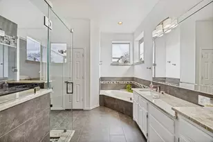 1902 Country Meadow Ln, Richardson, TX 75081 - Photo 2