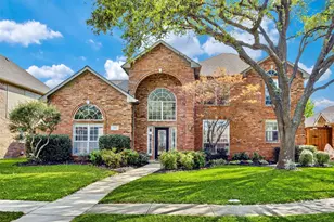 1902 Country Meadow Ln, Richardson, TX 75081 - Photo 1