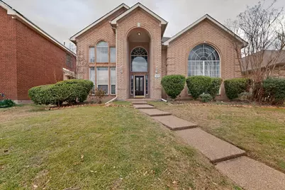 875 San Jacinto Drive, Grand Prairie, TX 75052 - Photo 2