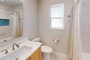 8257 Stonycreek Dr, Dallas, TX 75228 - Photo 14