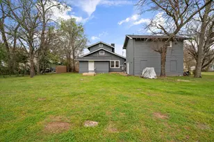 309 S Ave B, Wortham, TX 76693 - Photo 36