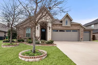 124 Sundance Circle, Waxahachie, TX 75165 - Photo 2