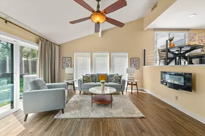 2304 Oak Forest Court, Arlington, TX 76012 - Photo 10