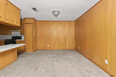 706 S Manson Street, Wolfe City, TX 75496 - Photo 4