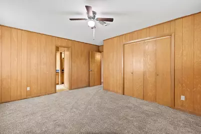 706 S Manson Street, Wolfe City, TX 75496 - Photo 20