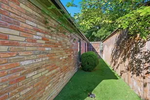 5516 Bent Trail, Dallas, TX 75248 - Photo 26