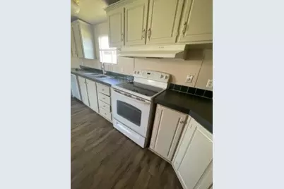 8210 SW Cr 4221, Purdon, TX 76679 - Photo 4