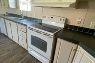 8210 SW Cr 4221, Purdon, TX 76679 - Photo 4