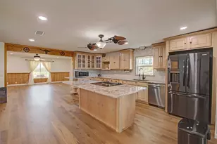 3559 Springfield Rd, Springtown, TX 76082 - Photo 6