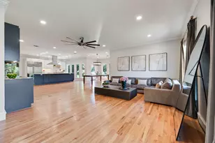 7037 Alpha Rd, Dallas, TX 75240 - Photo 18