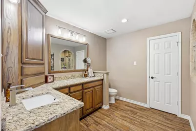 312 Lakeside Oaks Circle, Lakeside, TX 76135 - Photo 20