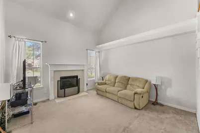 300 Cosbie Drive, Irving, TX 75063 - Photo 12