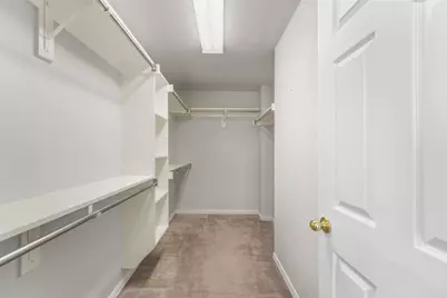 300 Cosbie Drive, Irving, TX 75063 - Photo 26