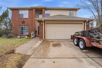 211 Jacinth Lane, Granbury, TX 76049 - Photo 2