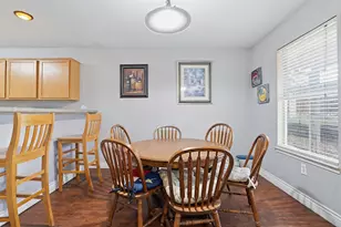 211 Jacinth Ln, Granbury, TX 76049 - Photo 10