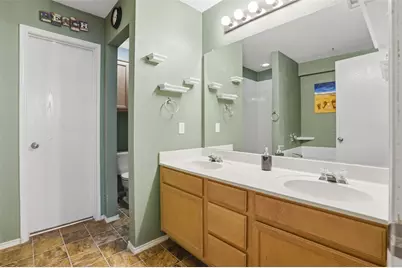 211 Jacinth Lane, Granbury, TX 76049 - Photo 20